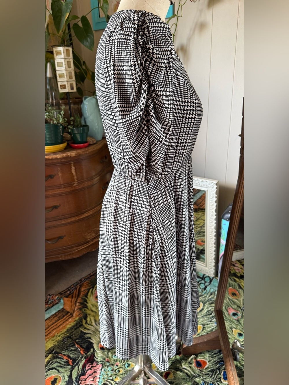 Torrid Mini Studio Knit Cinch Front Skater Dress Size 1X Black White Houndstooth - Picture 8 of 12